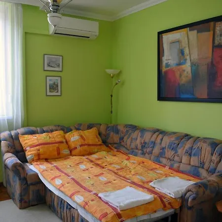 Hotel apartamentowy Aniko Apartman *