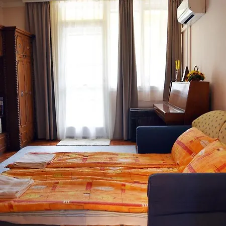 Aniko Apartman Hotel apartamentowy *
